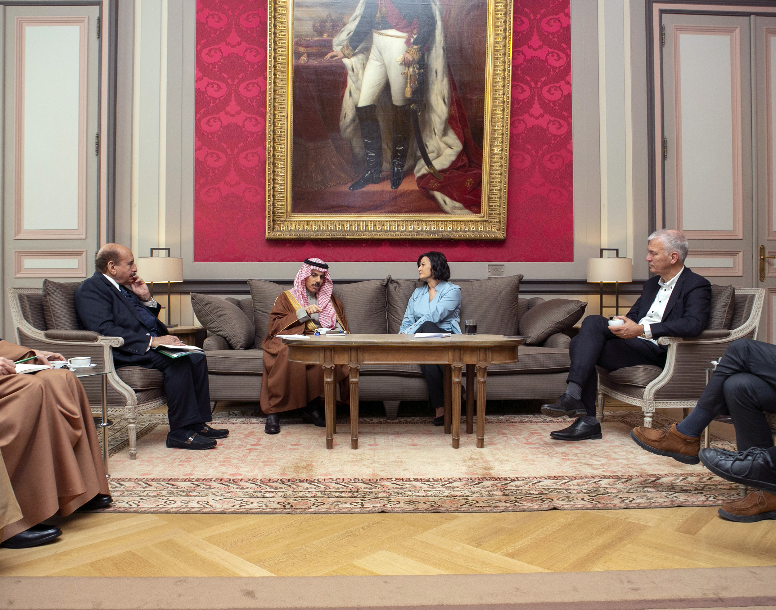  Bezoek van de minister van Buitenlandse Zaken van Saoedi-Arabië