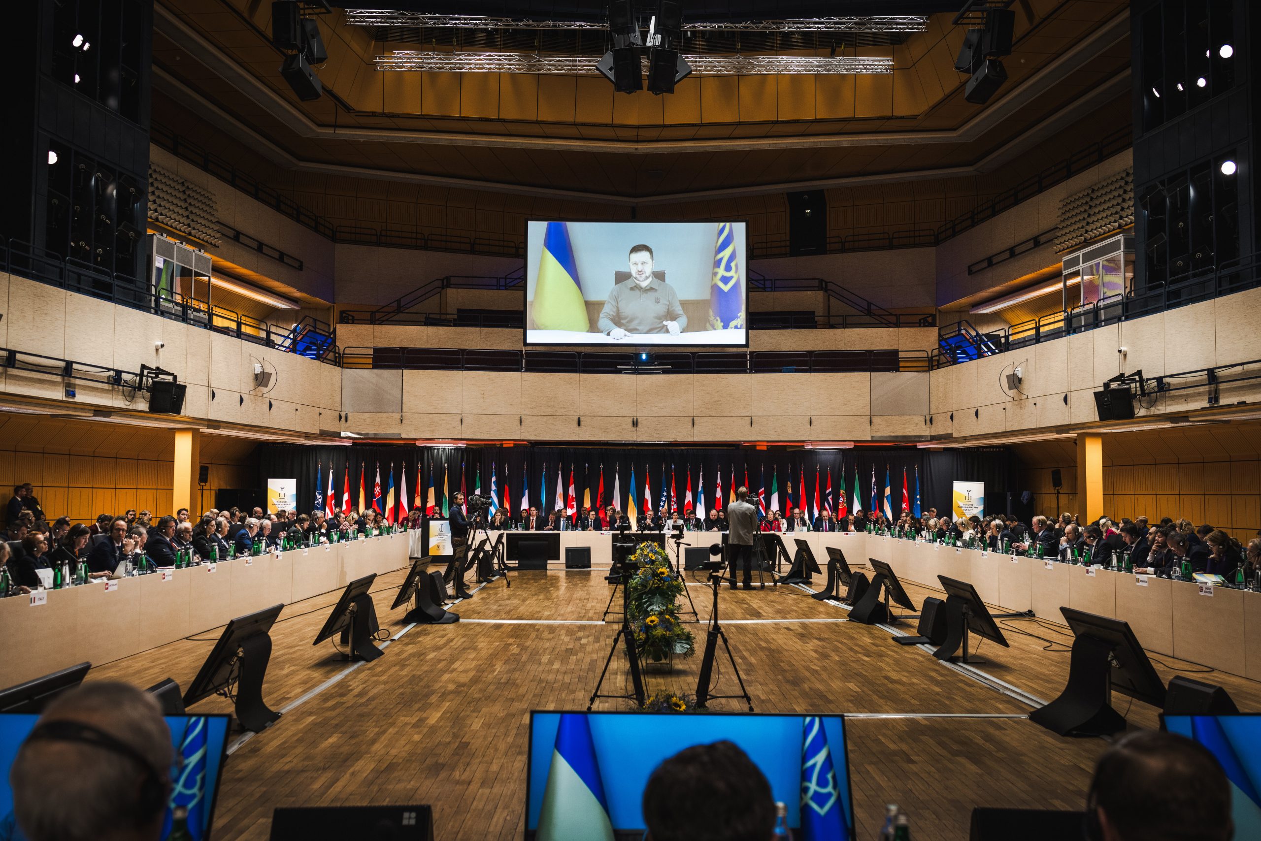  2de Top van het Internationale Platform voor de Krim
