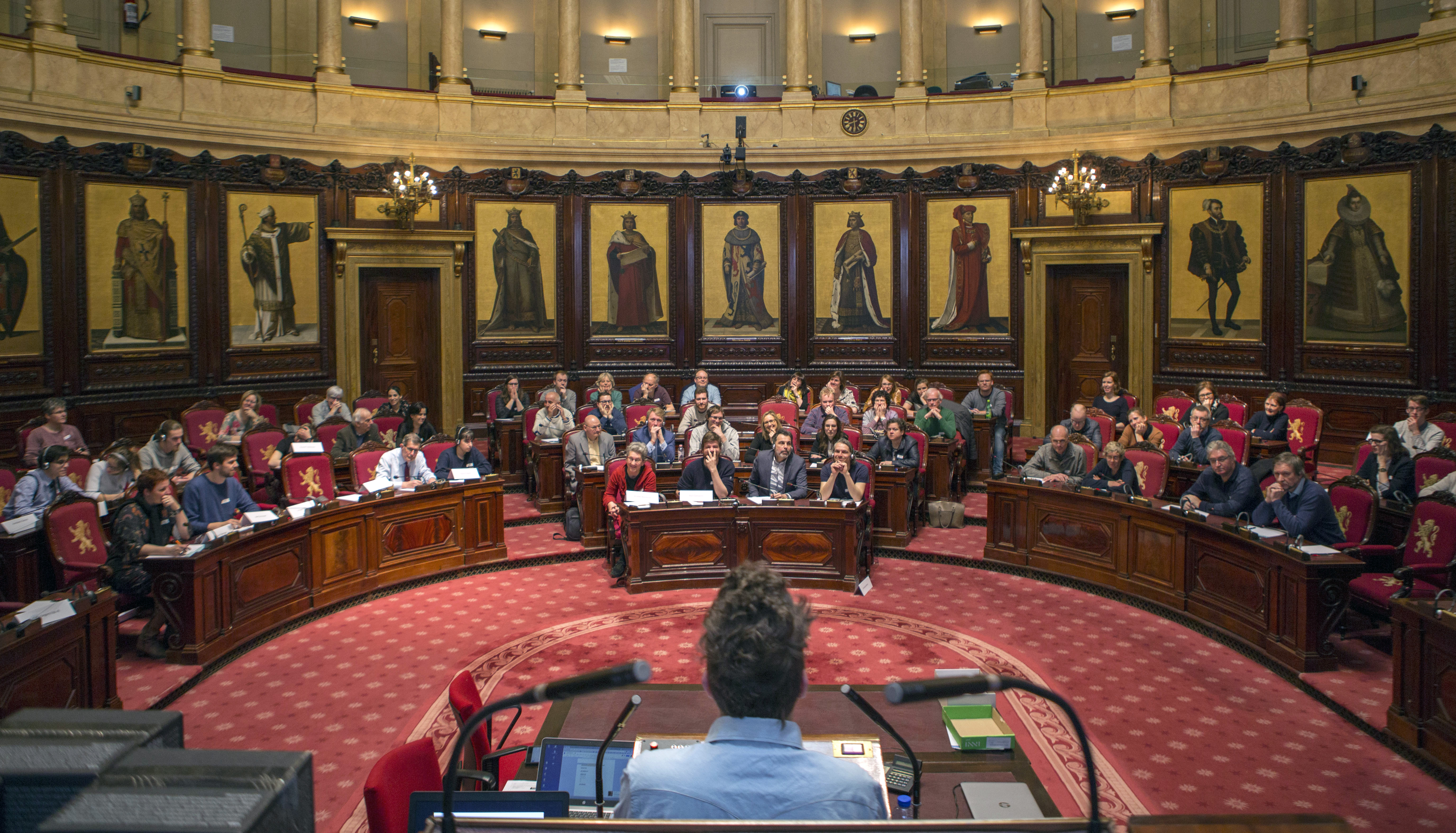  Het Hautekietdictee der Nederlandse Taal in de Senaat
