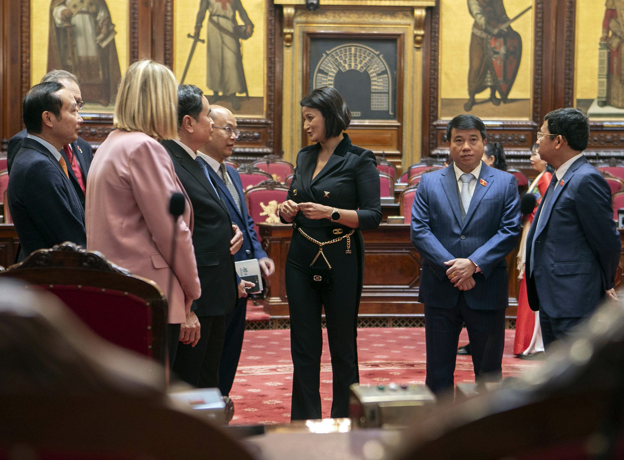  Bezoek van een parlementaire delegatie uit Vietnam