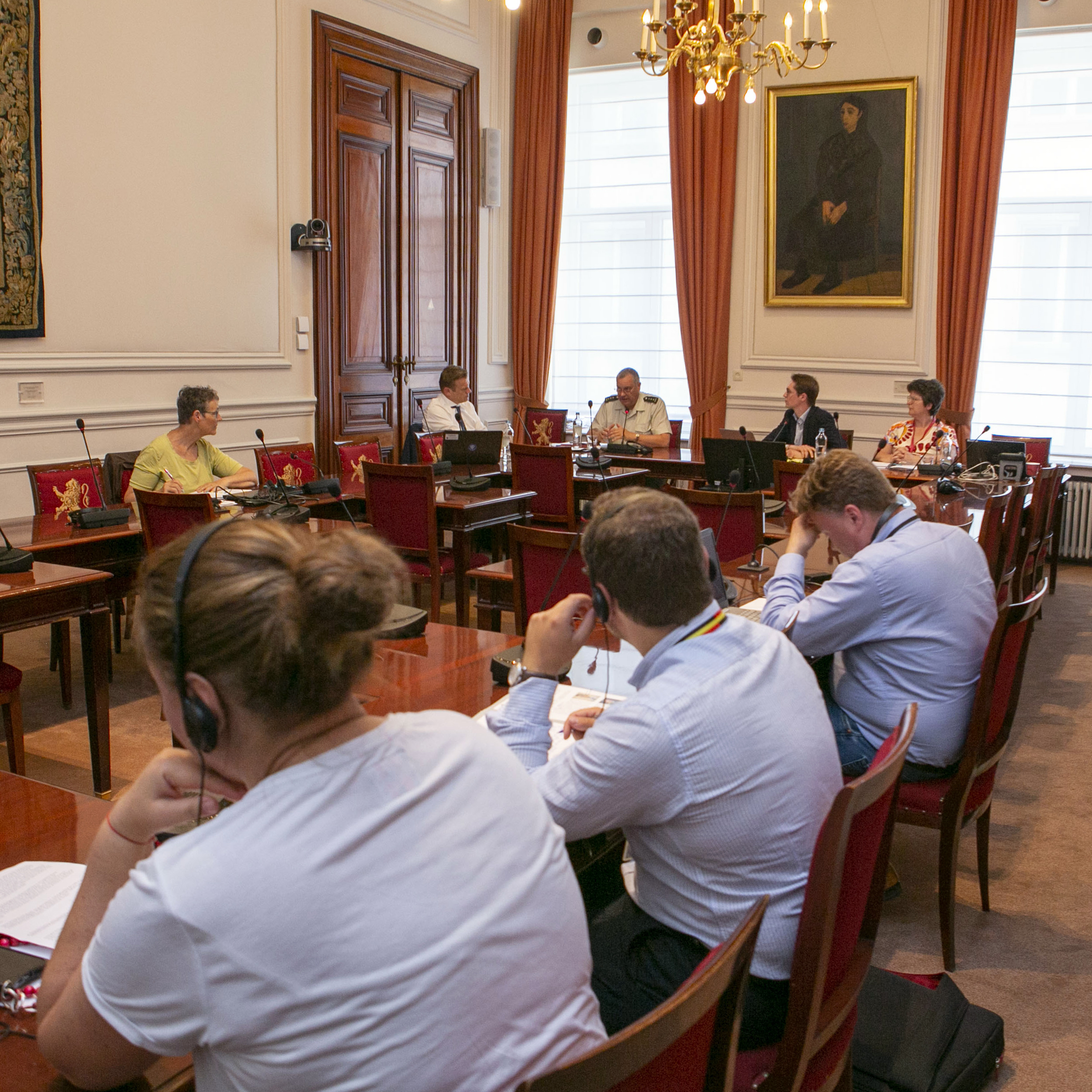  Hoorzitting over buitenlandse inmenging die de democratische rechtsstaat ondermijnt