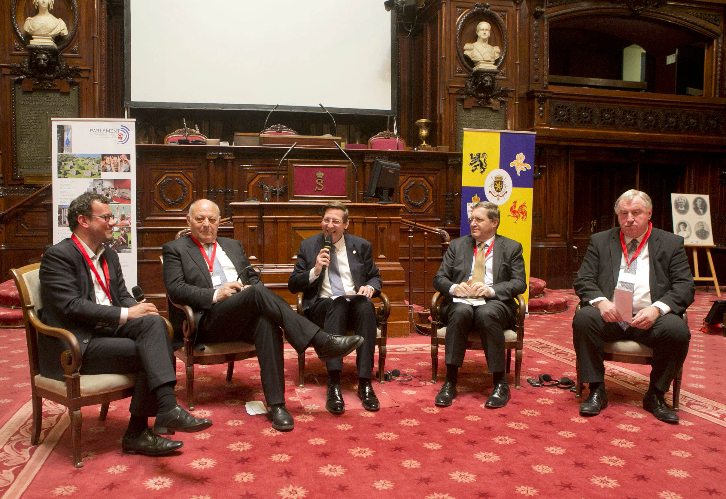  Colloquium "Wat is de plaats van de Duitstalige Gemeenschap in het Federale België?"