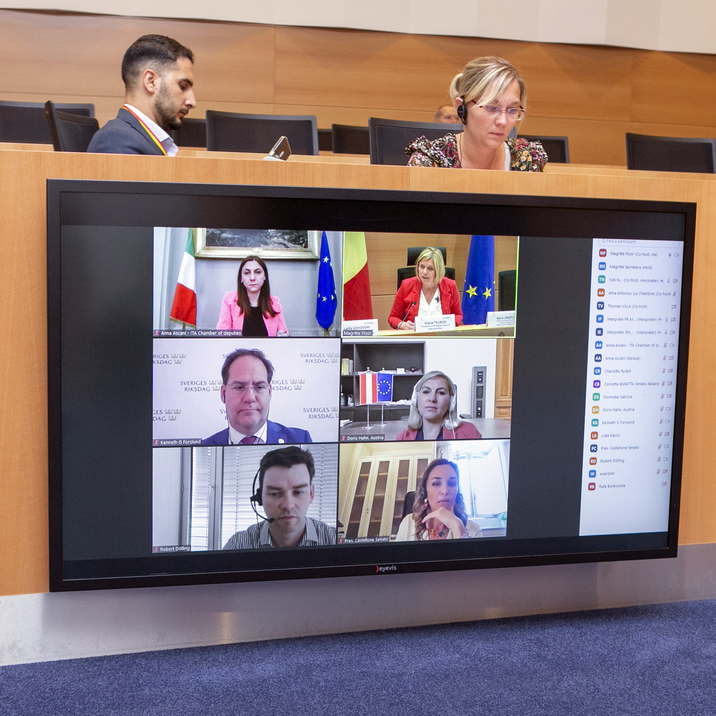  Videoconferentie over genderbewuste parlementen