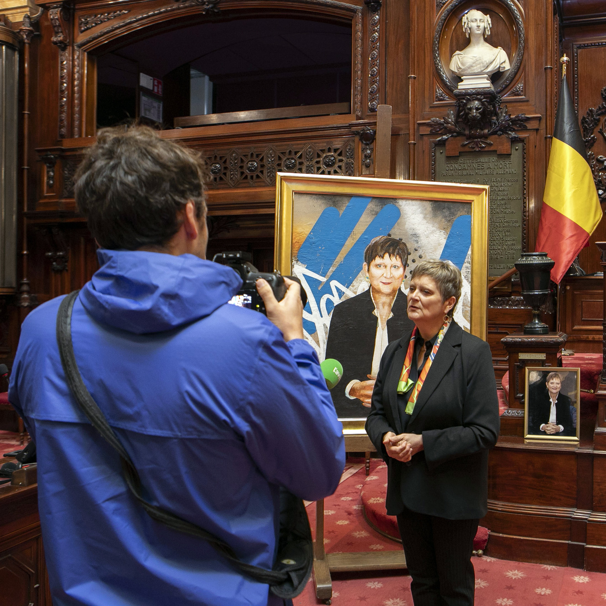 Portret van Sabine Laruelle onthuld in de Senaat