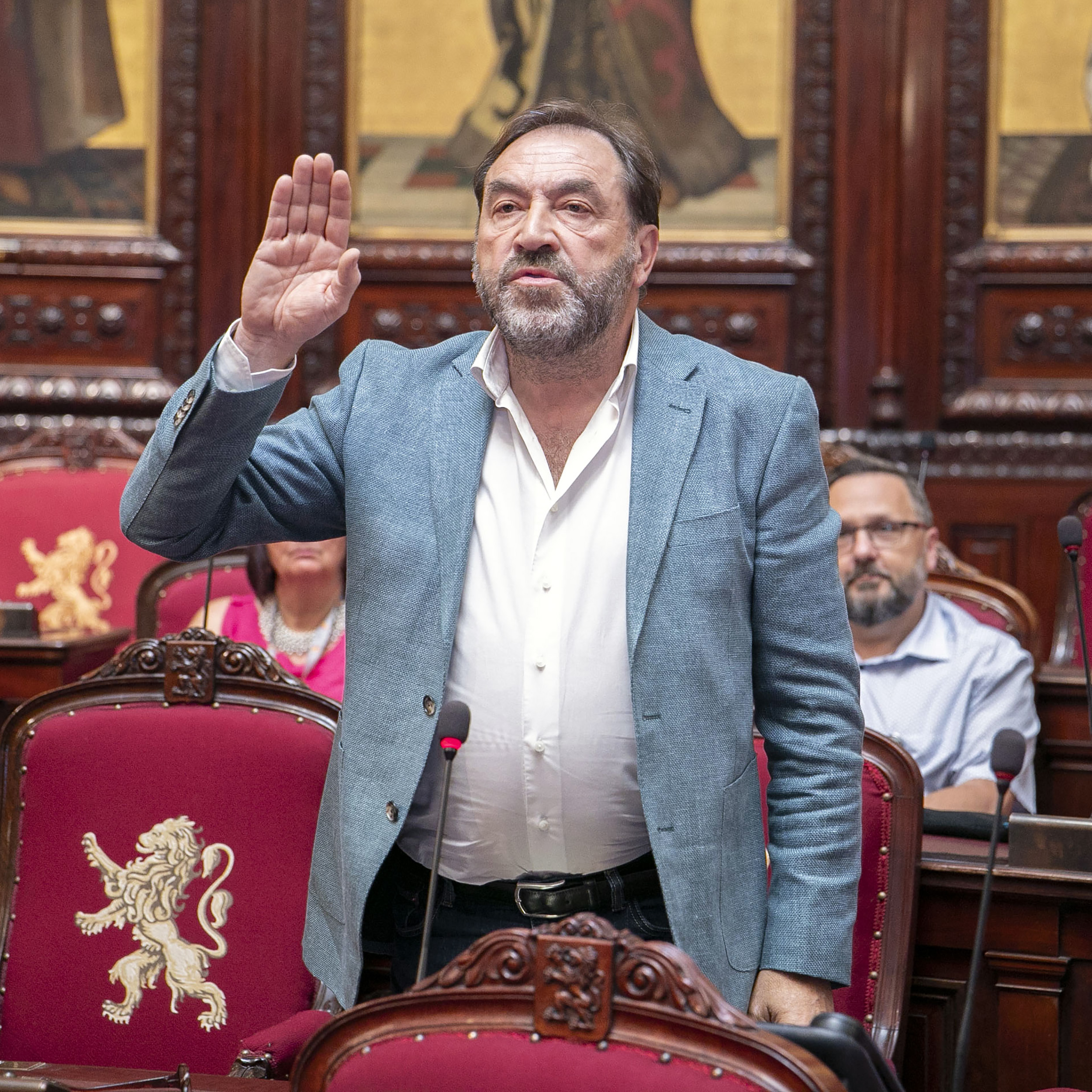  Les sénateurs cooptés prêtent serment