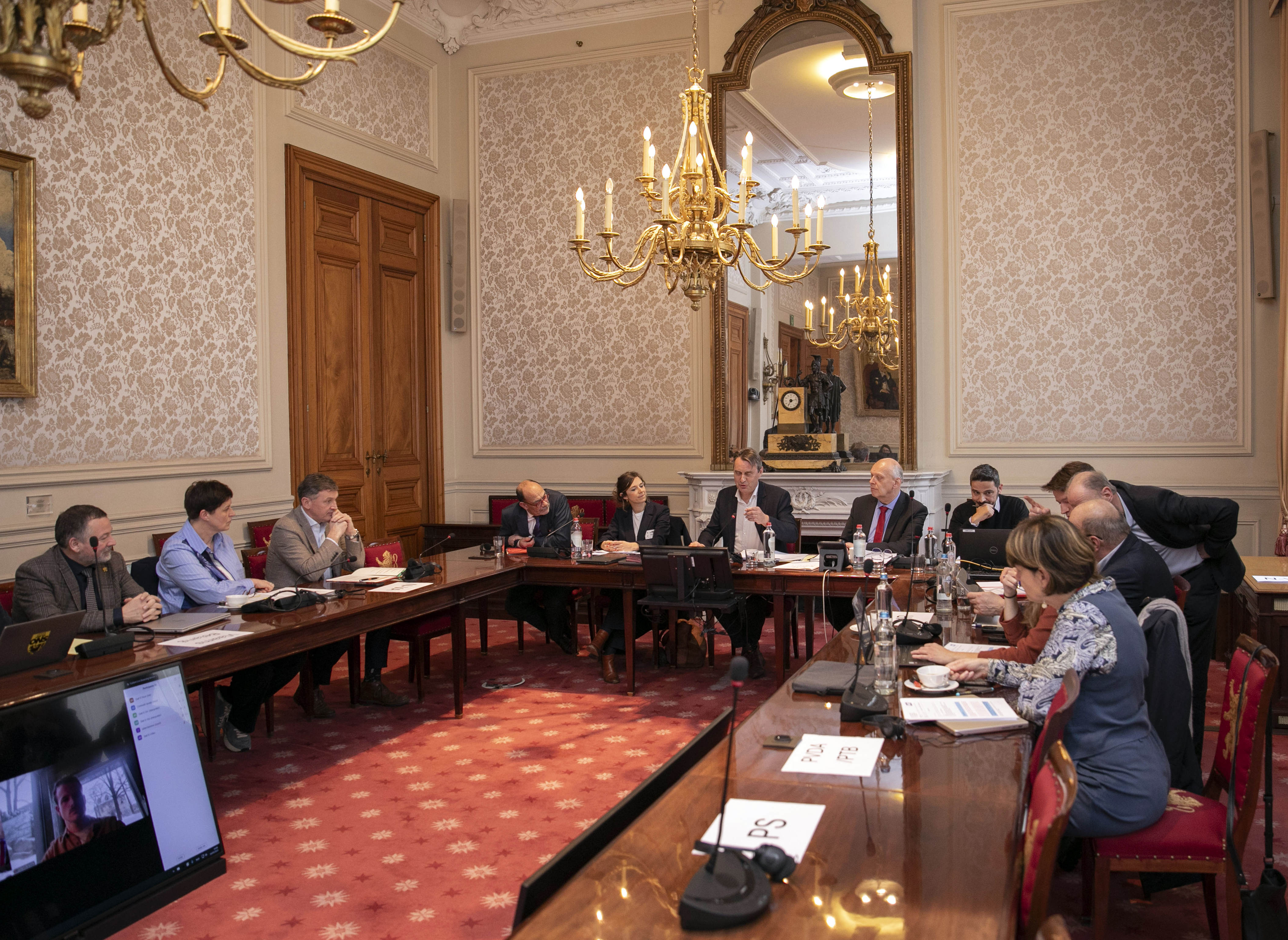  Hoorzitting over de wet op het parlementair onderzoek