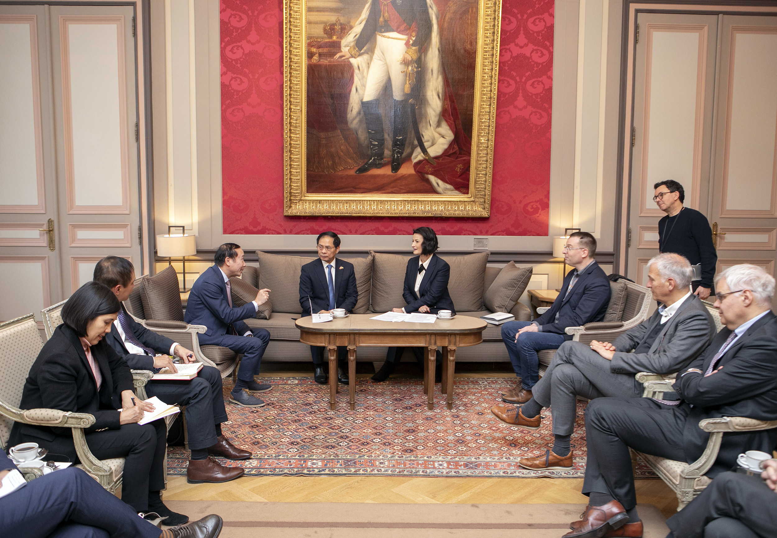  Visite du ministre des affaires étrangères du Vietnam