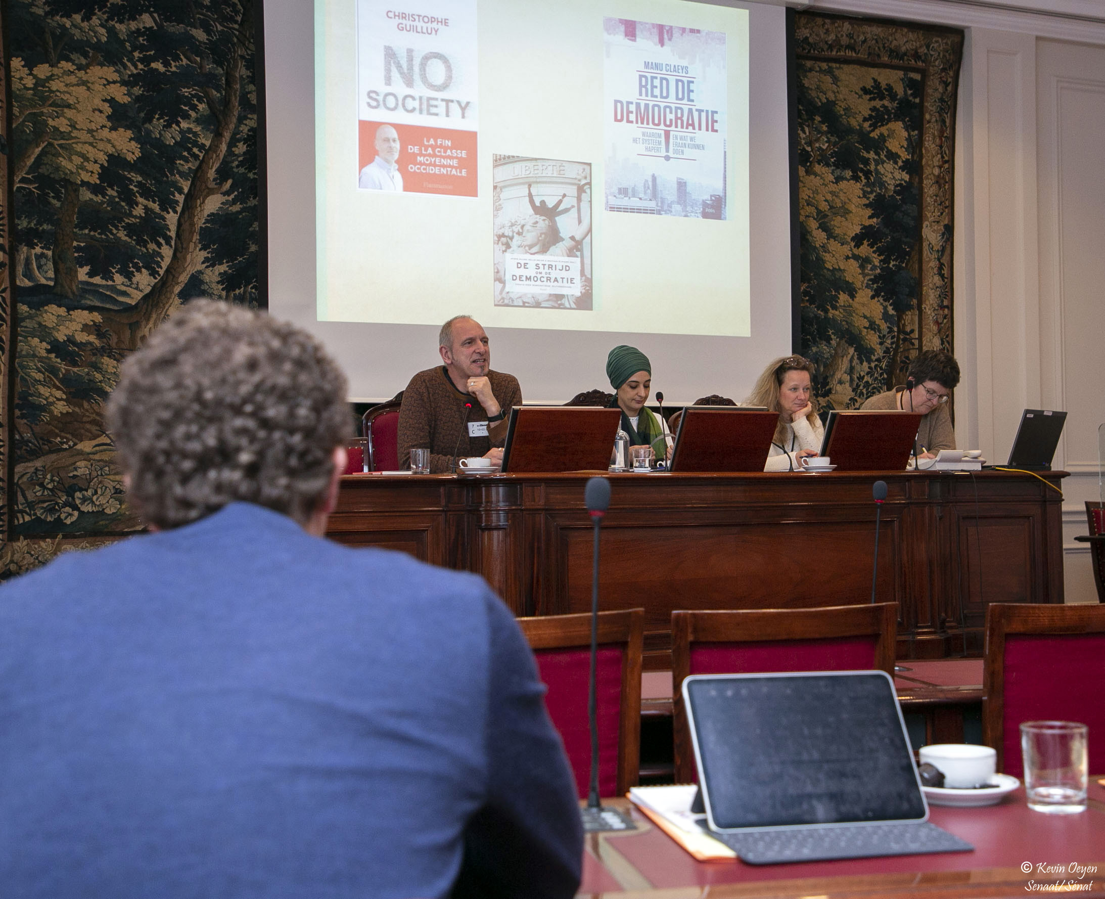  Commissie werkt verder aan een mogelijke grotere burgerparticipatie in de besluitvorming