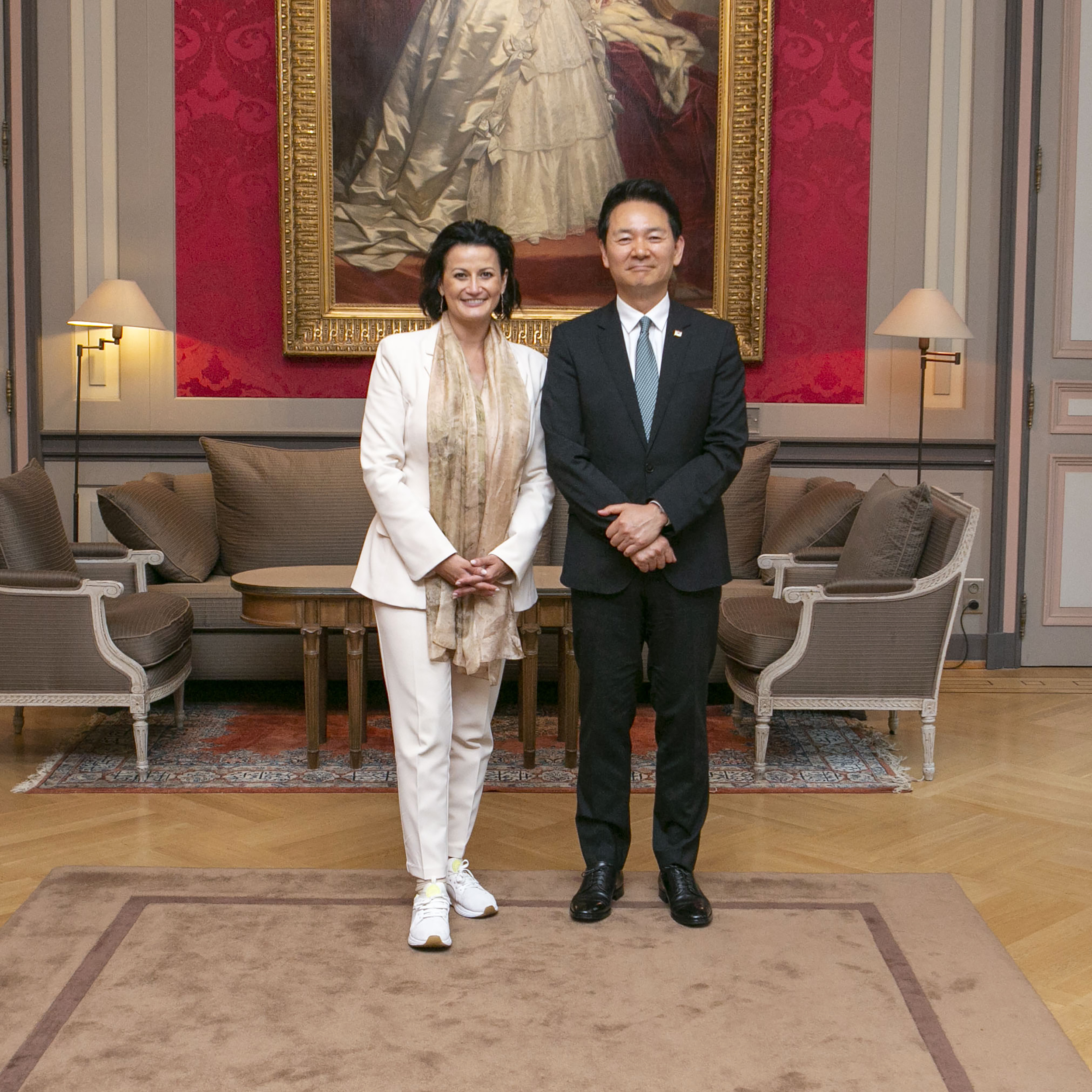  Bezoek van de heer Jang, speciale gezant van de President van de Republiek Korea