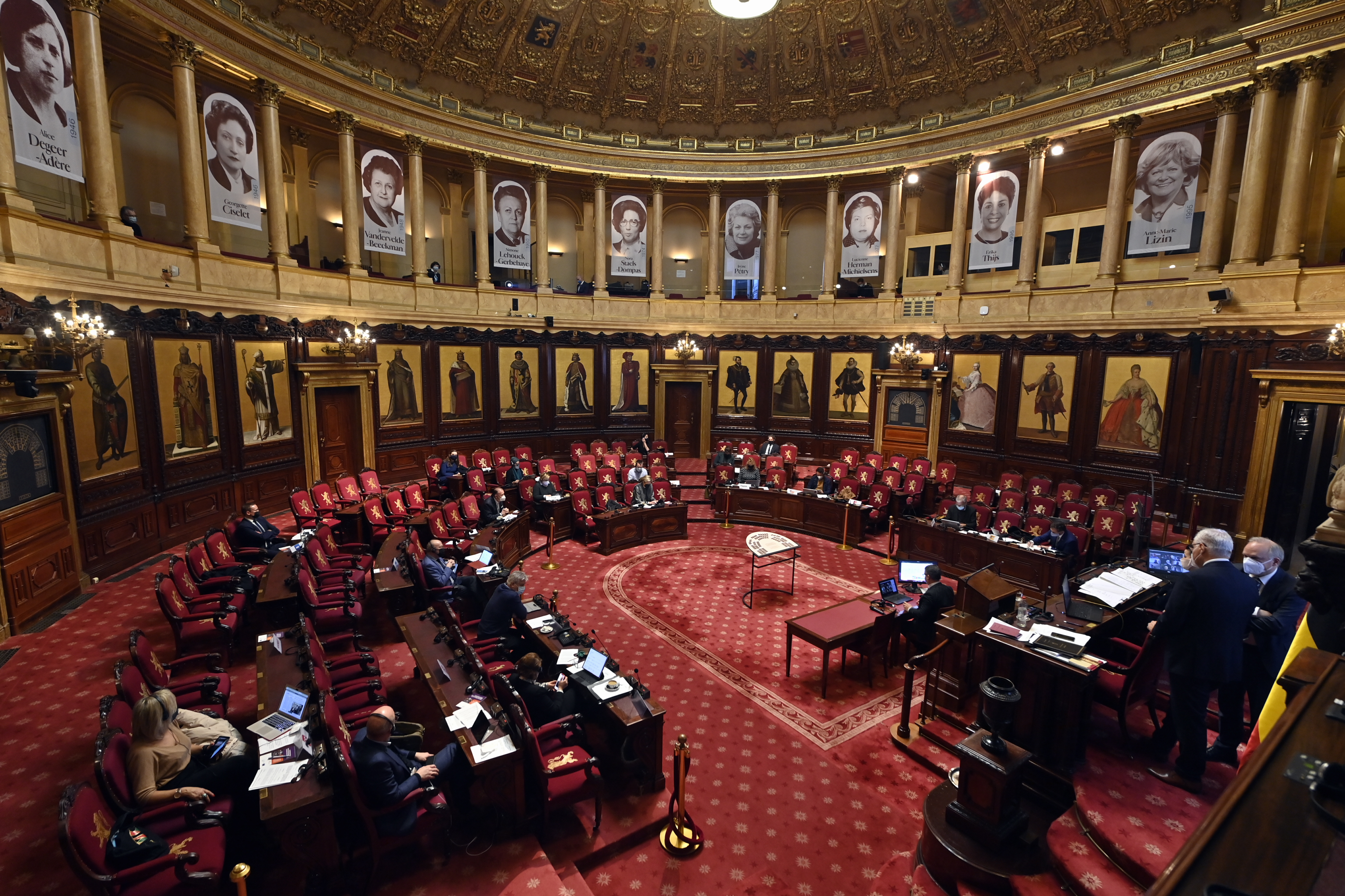  De Senaat amendeert het wetsontwerp over de financiering van de politieke partijen