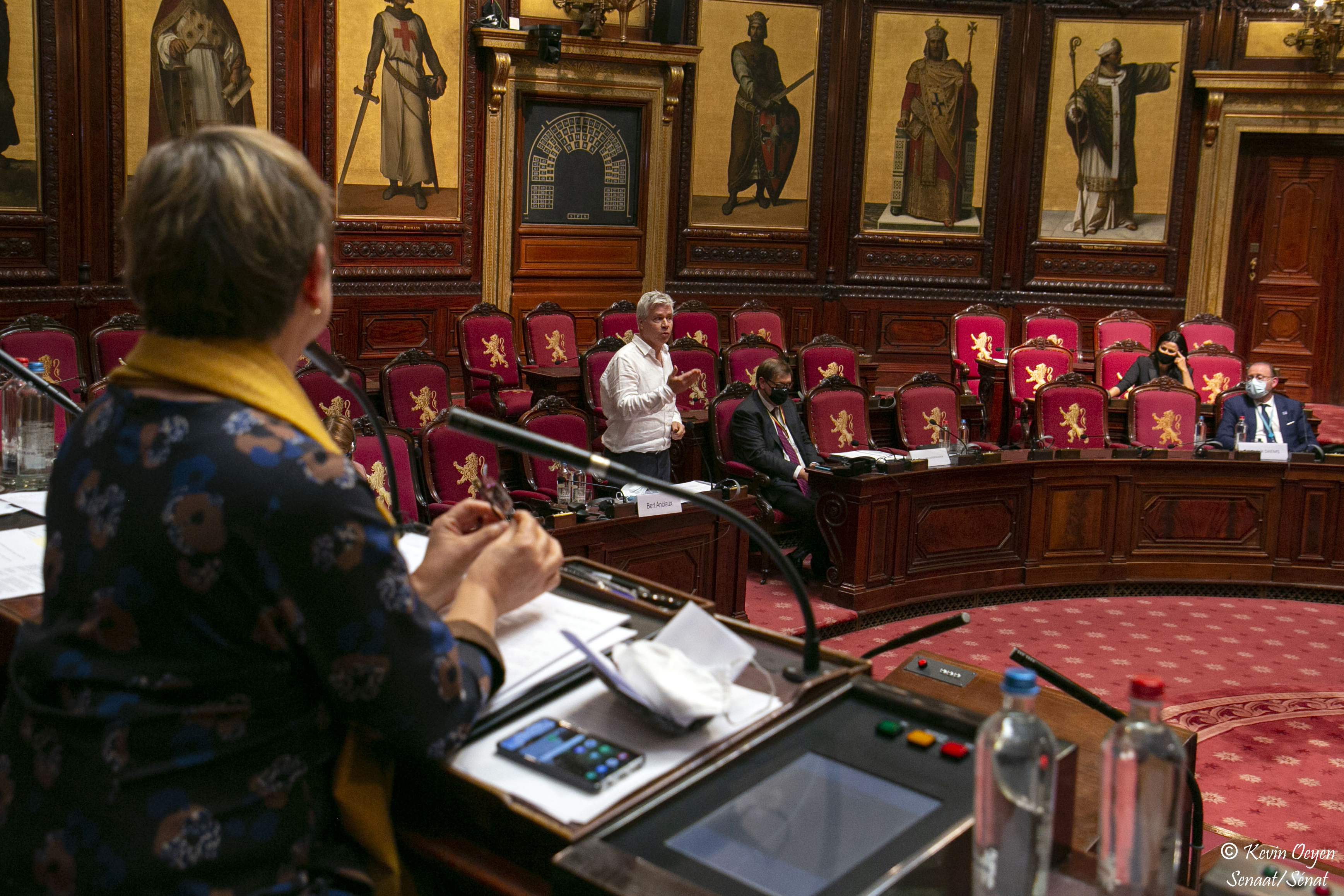  Eerste plenaire vergadering van de nieuwe parlementaire zitting