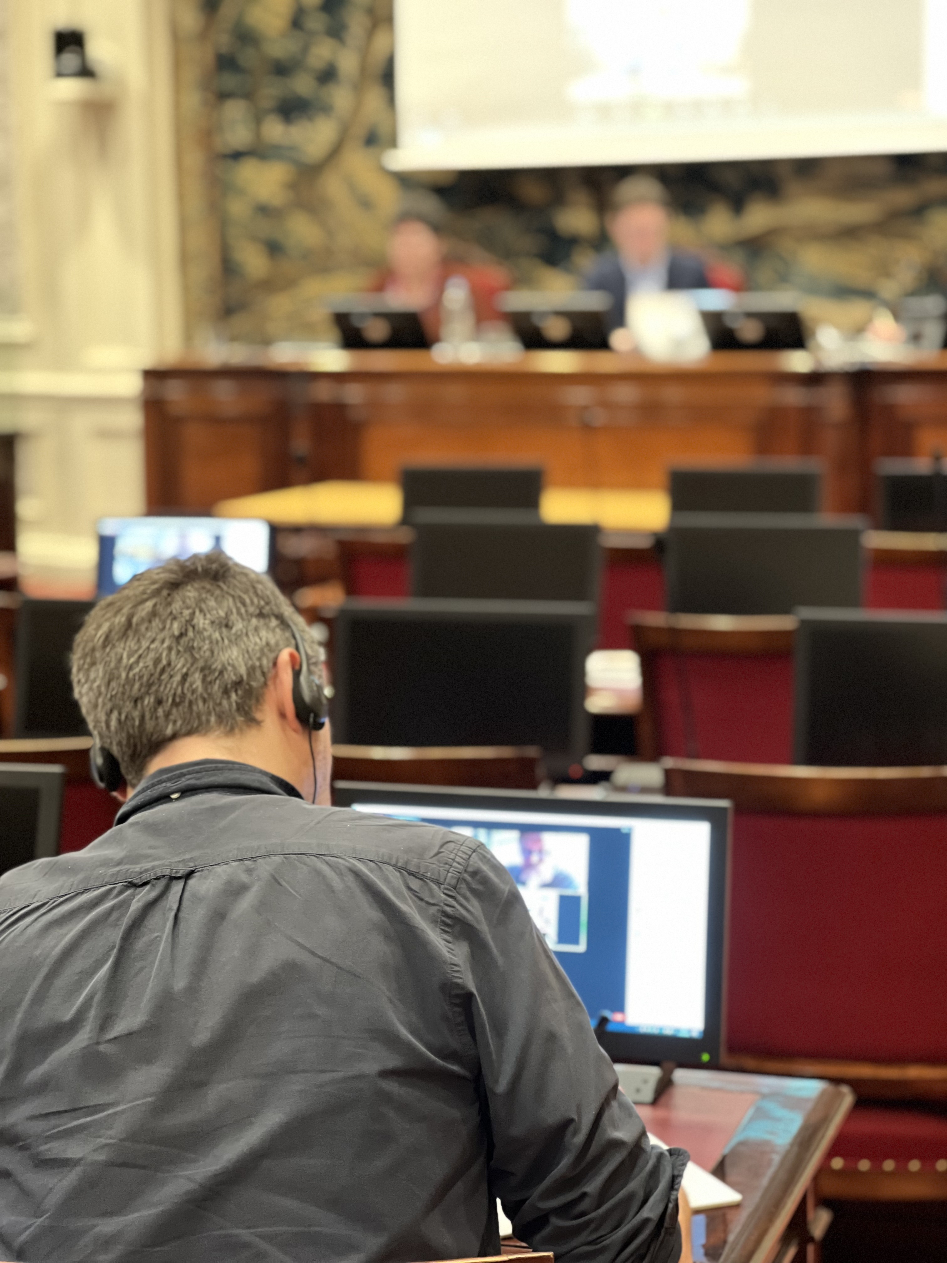  Hoorzitting over buitenlandse inmenging die de rechtsstaat ondermijnt