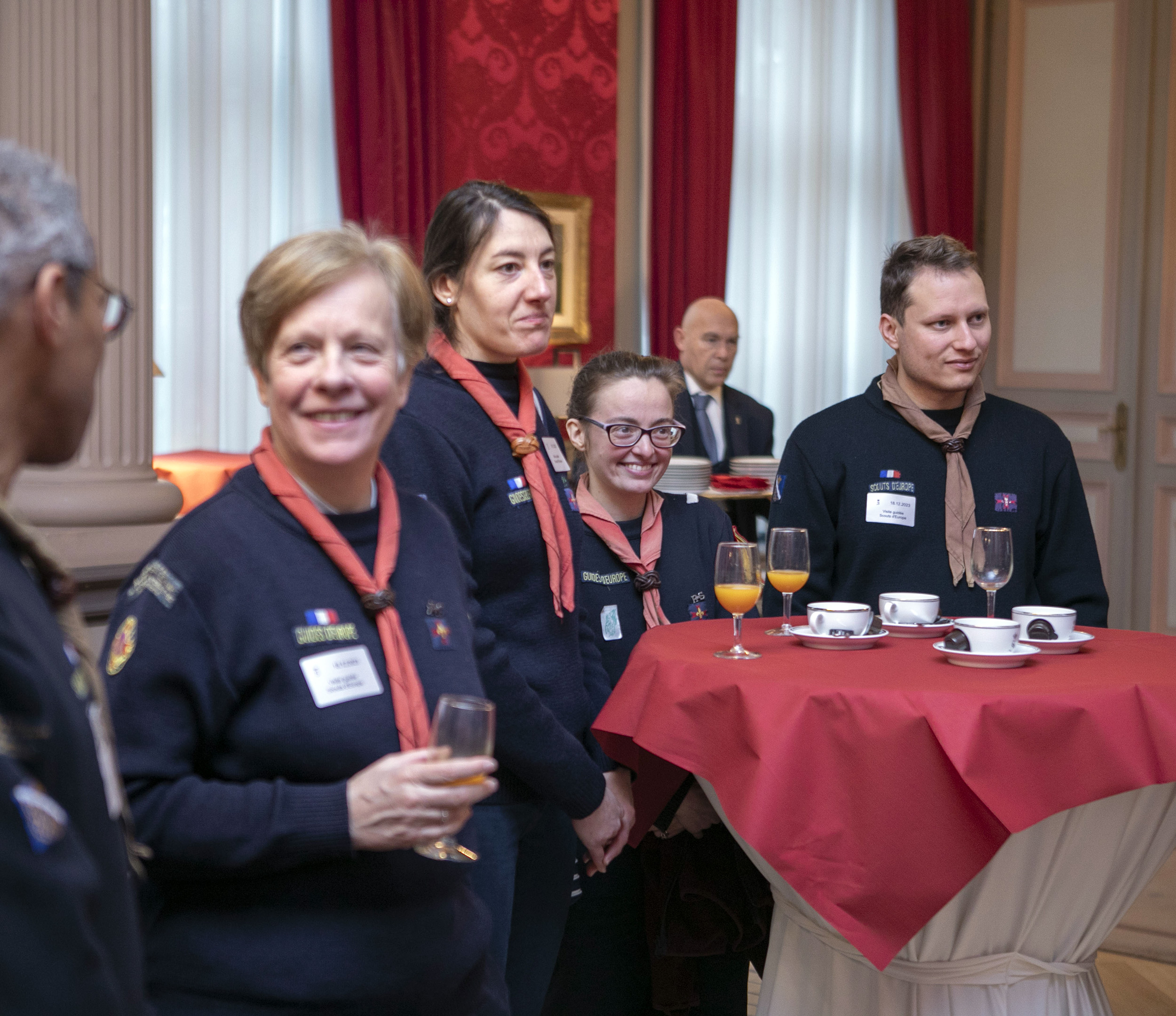  Scouts en gidsen in de Senaat