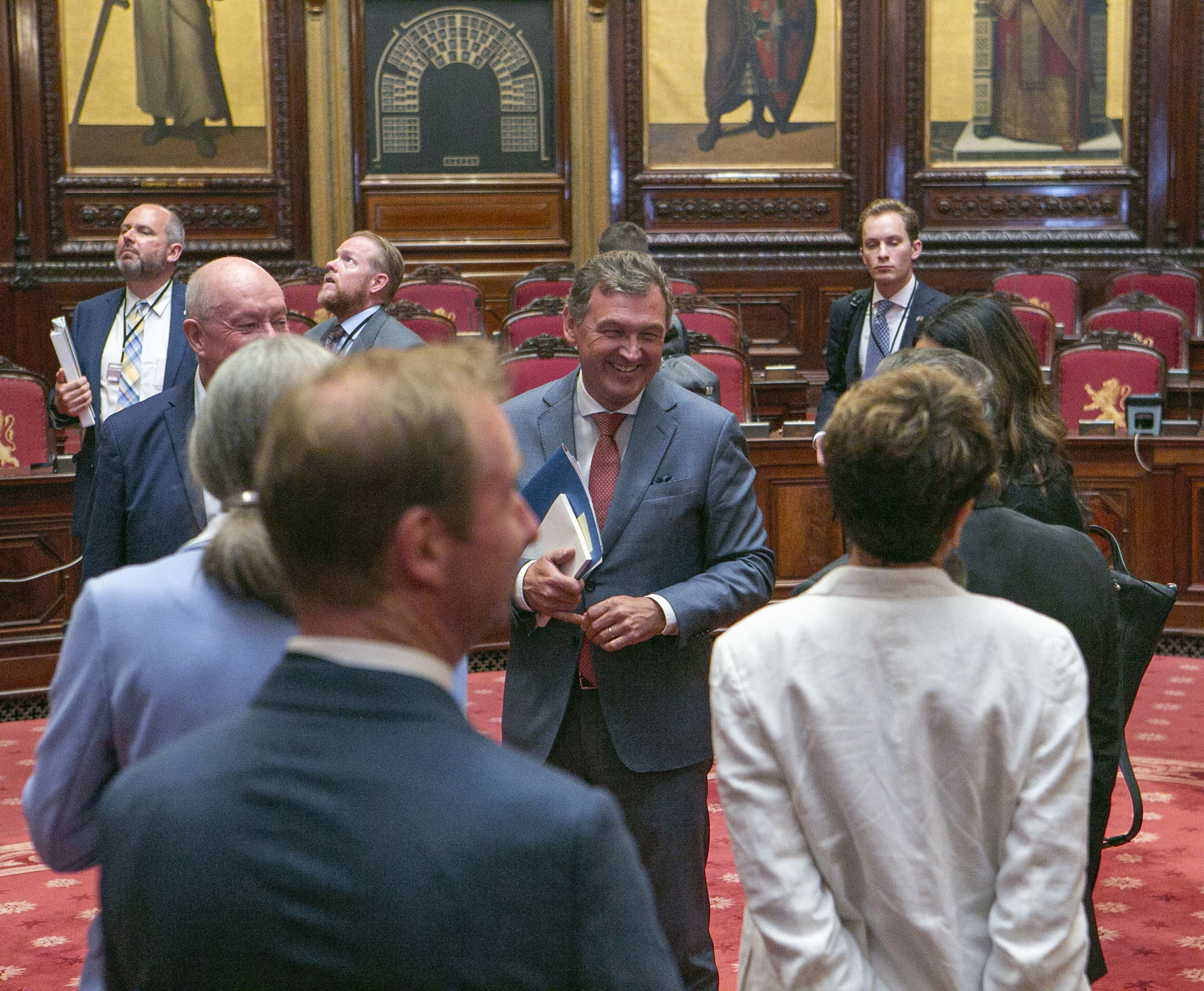 Amerikaanse parlementaire delegatie op bezoek in de Senaat