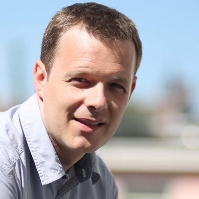  De Commissie Transversale Aangelegenheden bespreekt verder de problematiek van fake news