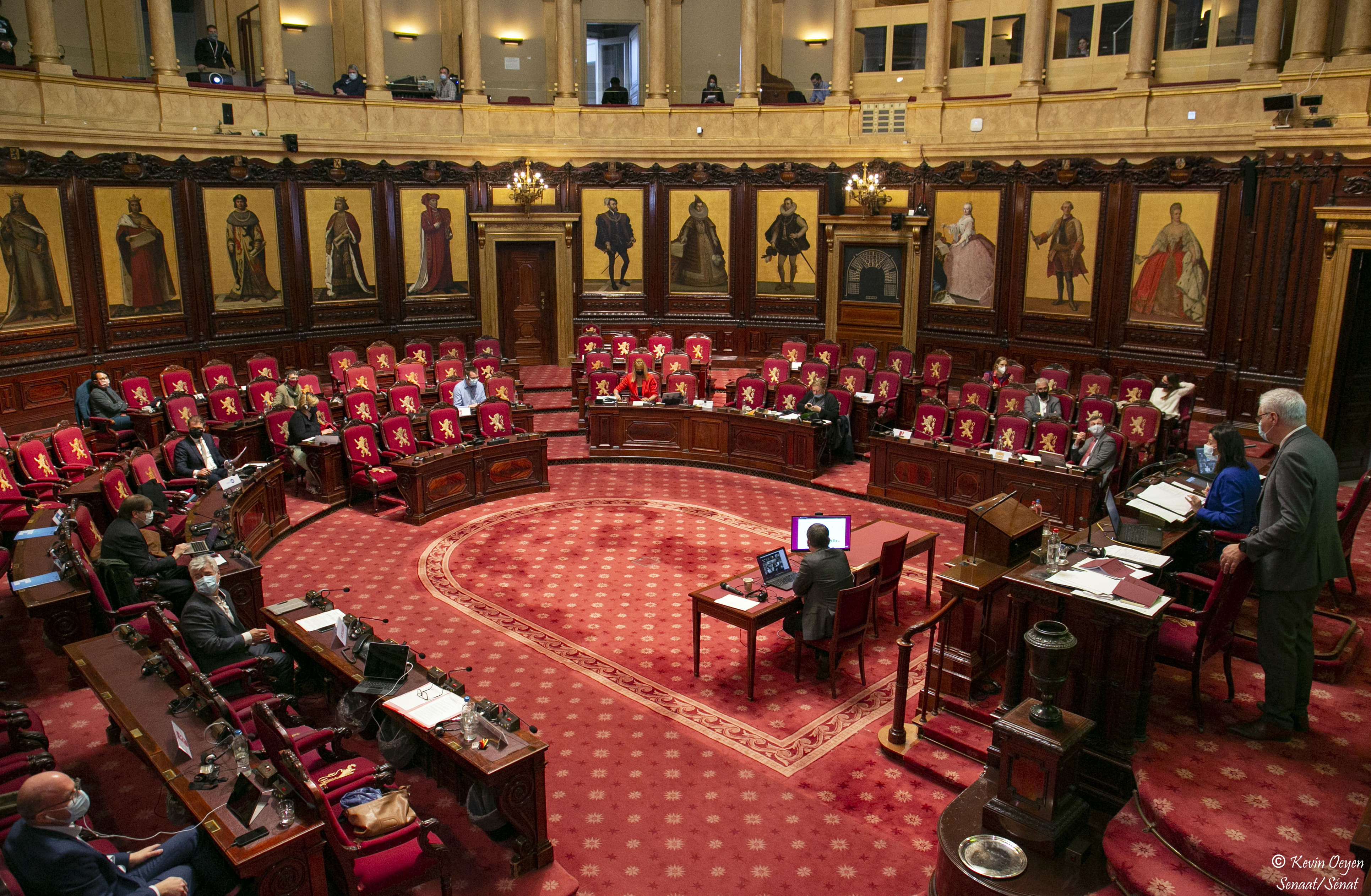  Actualiteitsdebat in de Senaat over de loonkloof