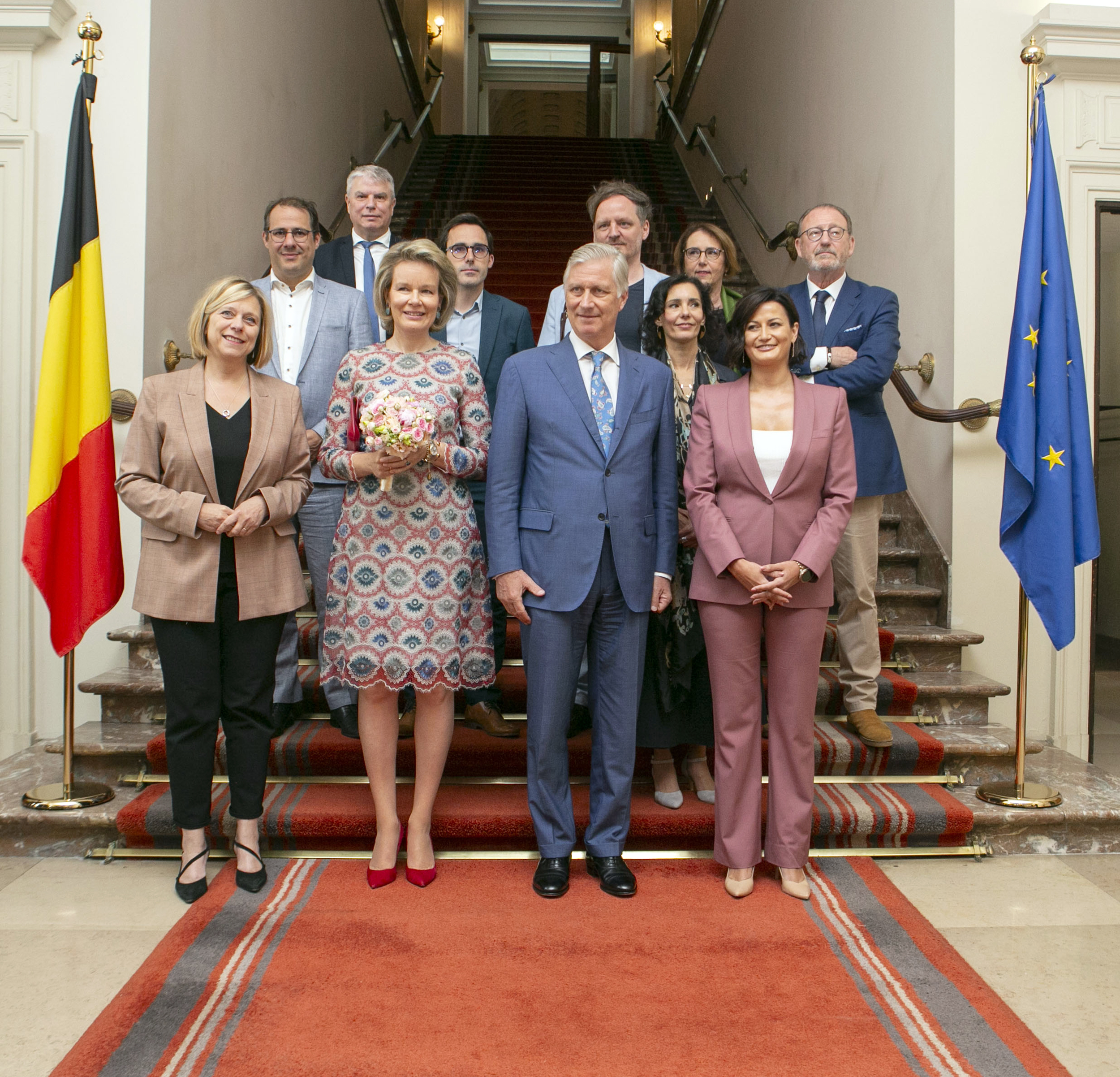 Bustes du Roi Philippe et de la Reine Mathilde au Sénat