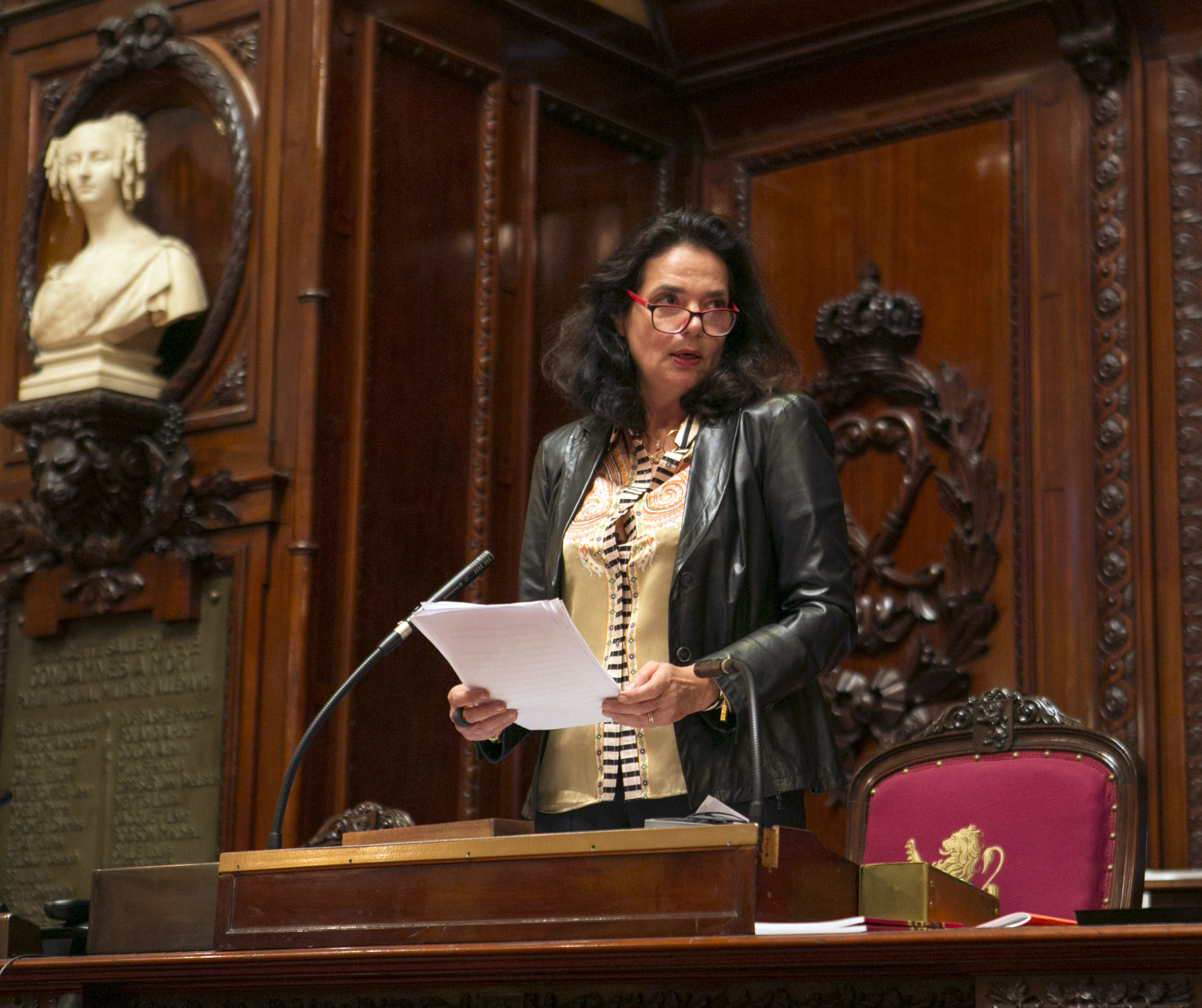  Nieuwe senator: Lionel Bajart - Overlijden van oud-senatoren