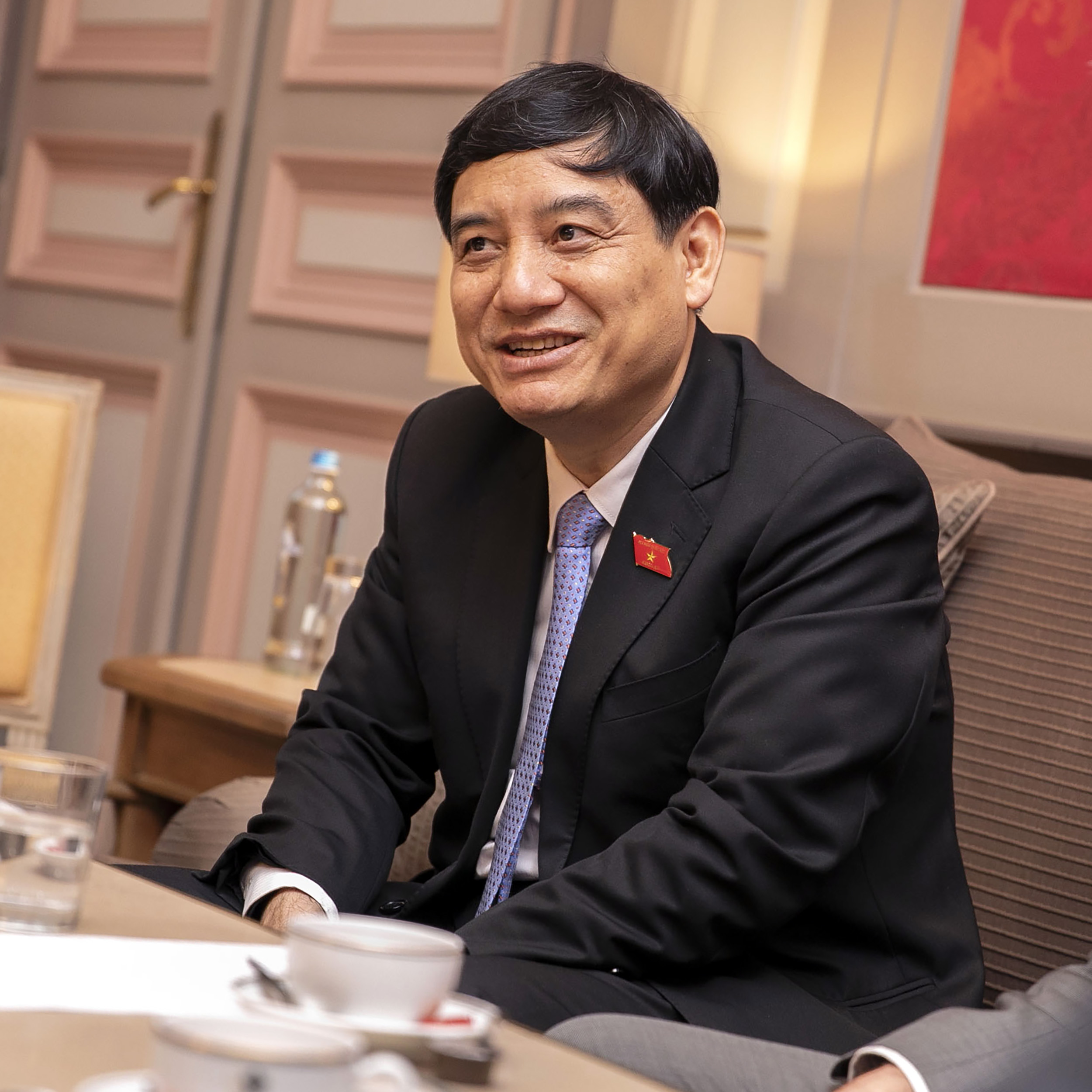  Vietnamese delegatie op bezoek in de Senaat