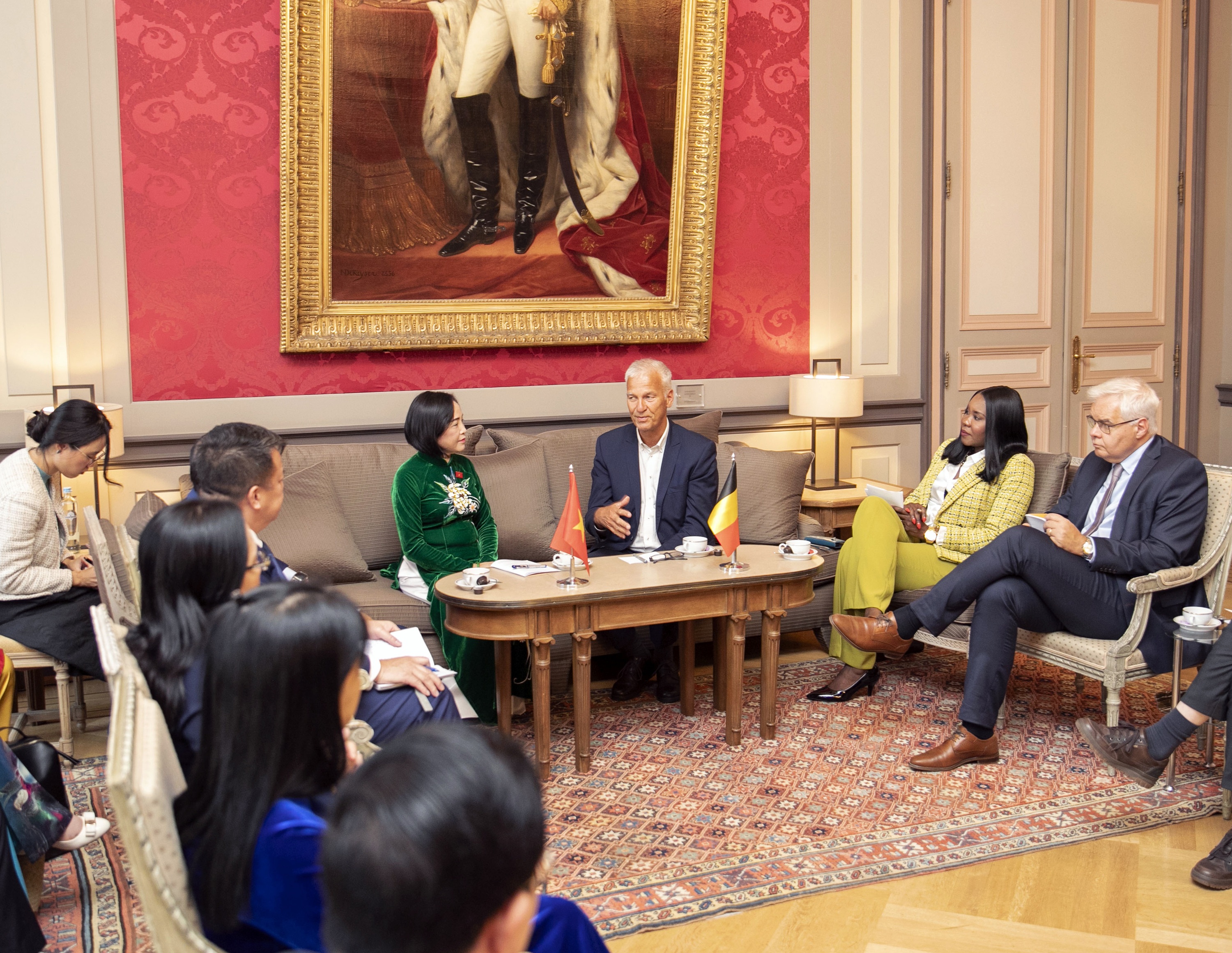  Bezoek van een Vietnamese parlementaire delegatie
