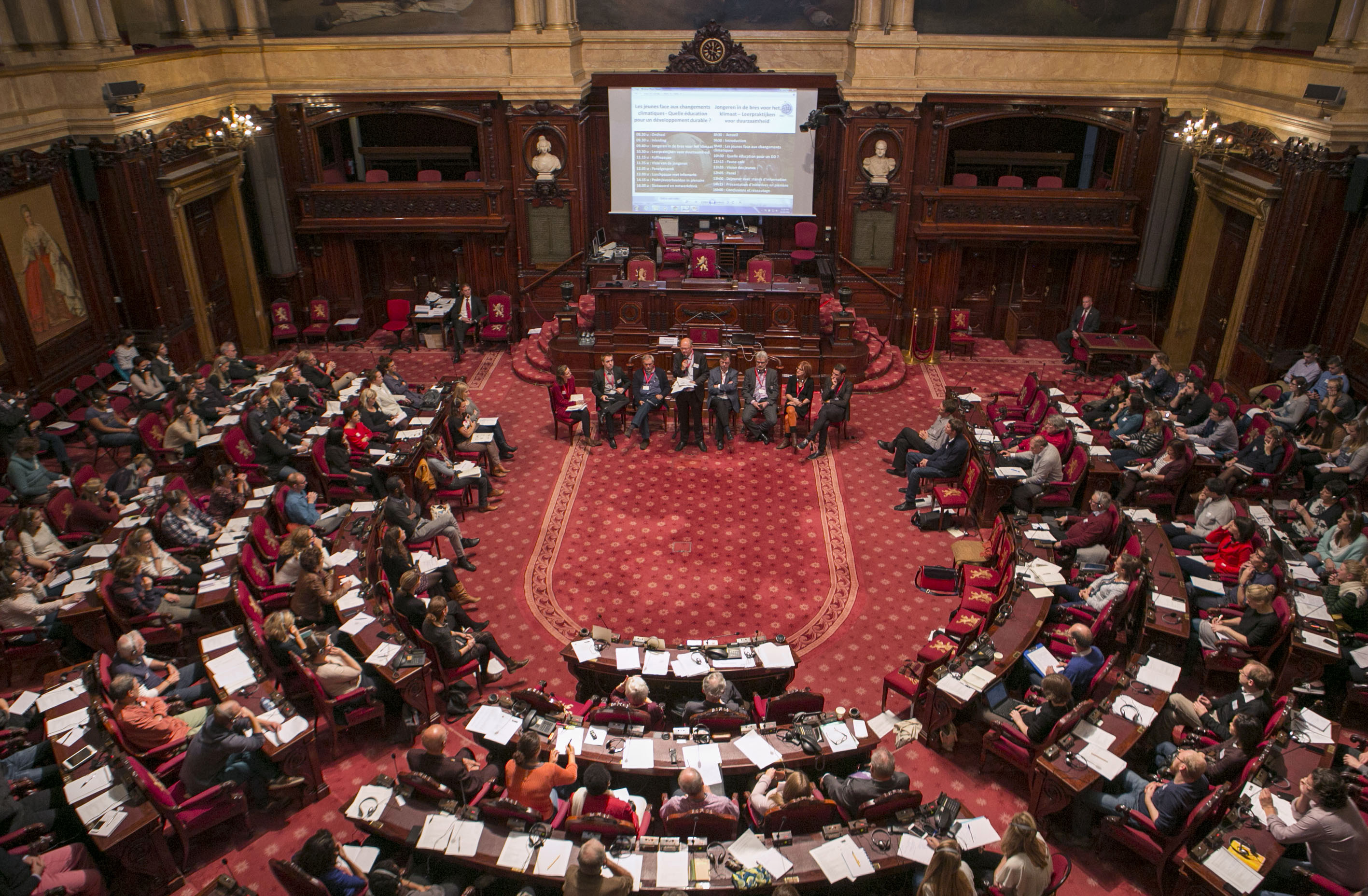  Colloque : Les jeunes face aux changements climatiques
