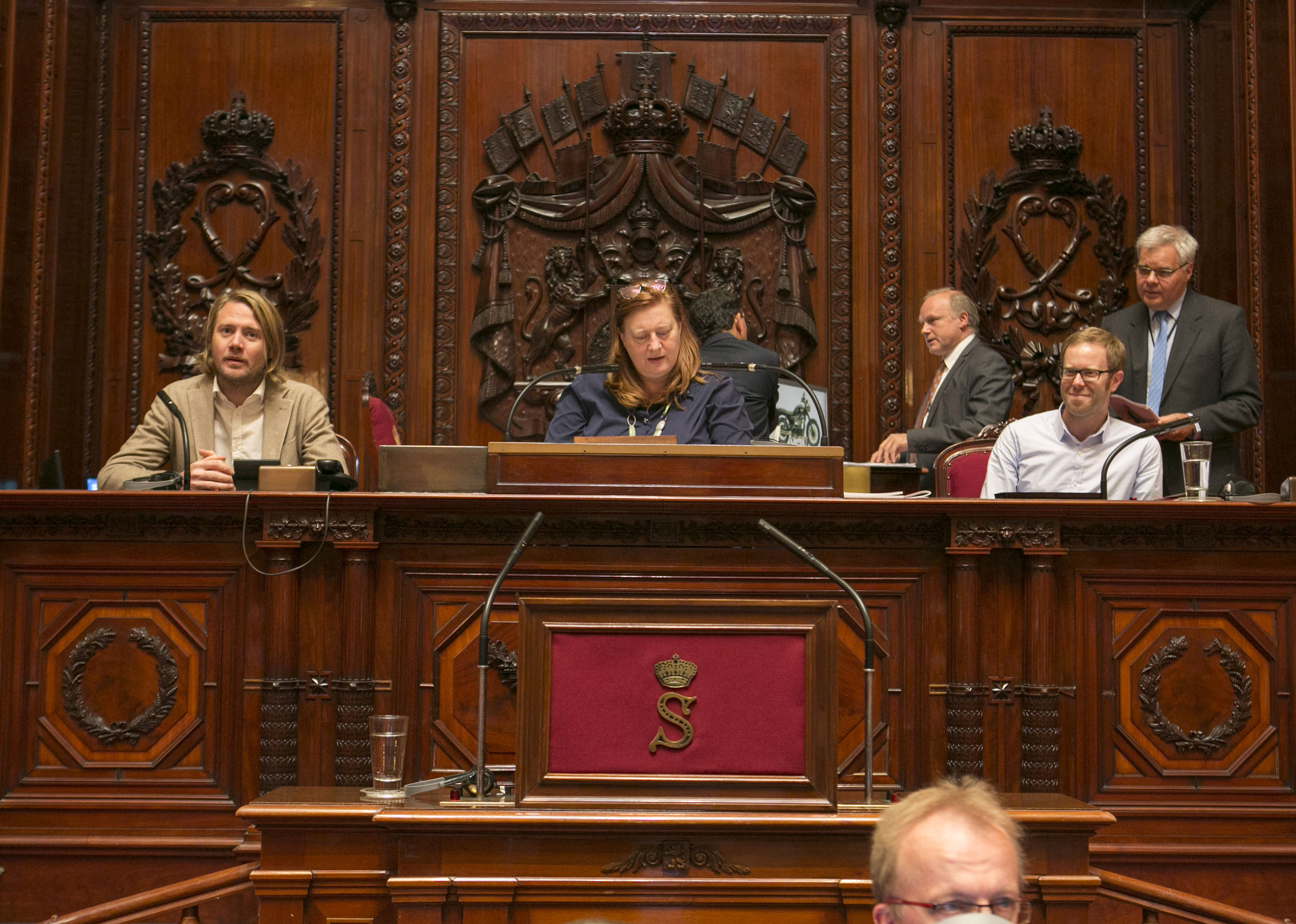  Nieuwe senator: Lionel Bajart - Overlijden van oud-senatoren